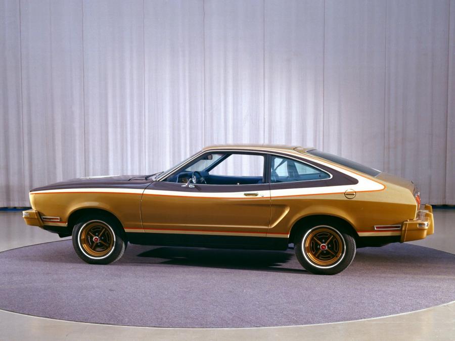  Ford Mustang II Hatchback 1974 года  (фото 2 из 8)